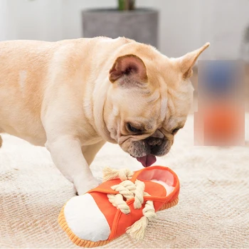 Жевательная игрушка для маленьких и крупных собак в форме обуви, скрипучая игрушка, прочные и безопасные игрушки для игр с собаками, принадлежности для игр с собаками